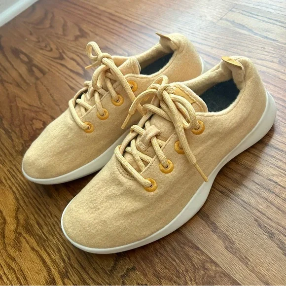 Women’s Allbirds Sneakers - Picture 3 of 16